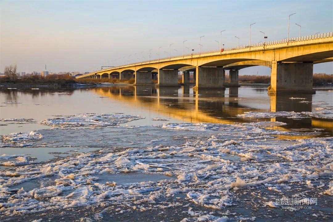 21日夜间到22日哈尔滨东北部等地大暴雪丨哈市交警全力应对暴风雪休闲区蓝鸢梦想 - Www.slyday.coM