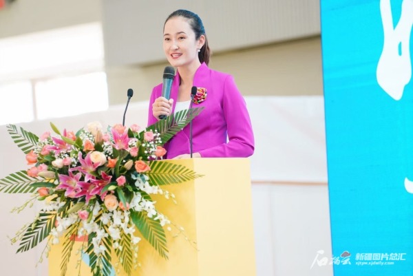 "热娜局长说沙雅"火到广州文交会|视频|热娜古丽|新疆_新浪新闻