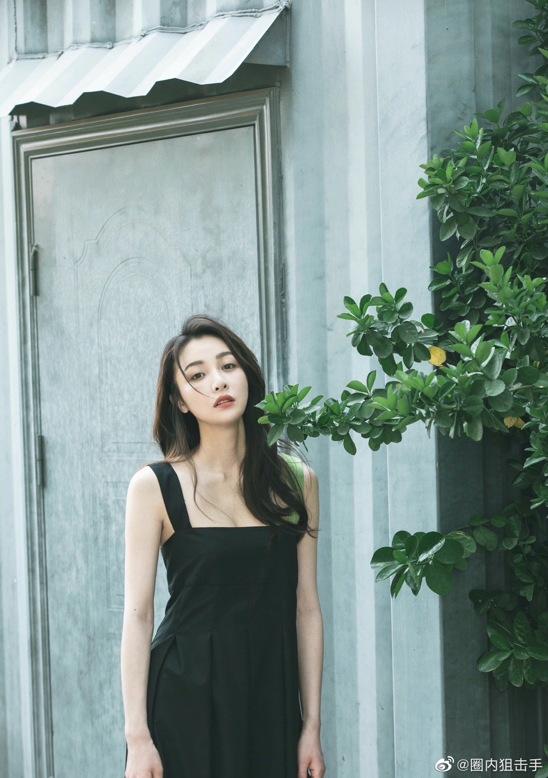 狂飙导演真的好会选女演员，隆妮饰演的高启兰御姐范儿十足……|仪态|气质_新浪新闻