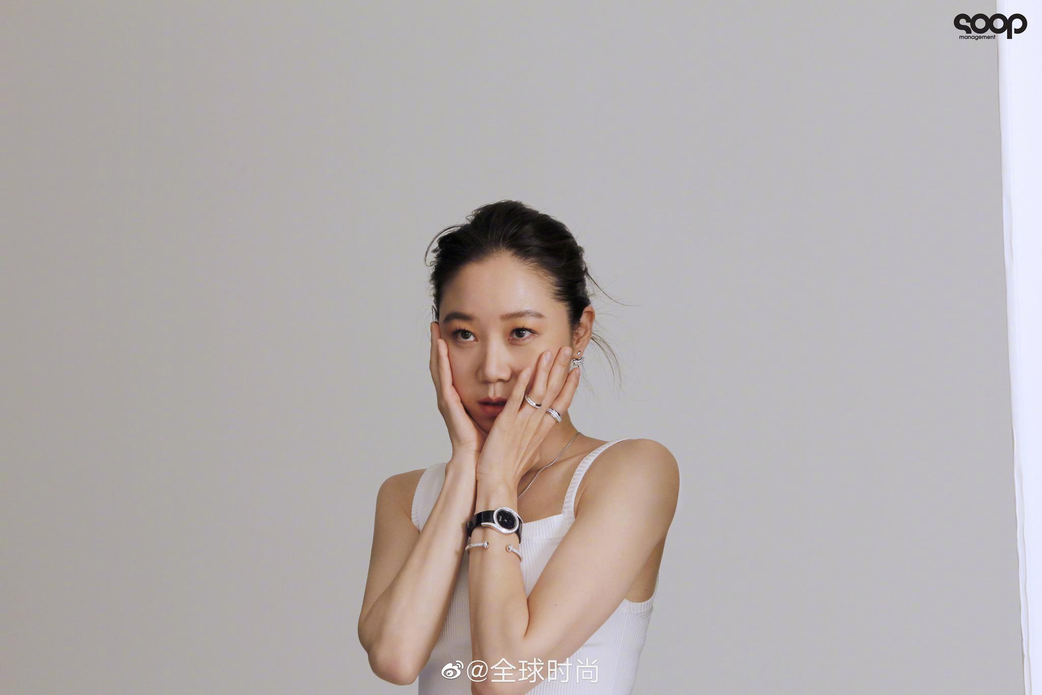 孔孝真/孔晓振画报更新,油然而生的高级感.