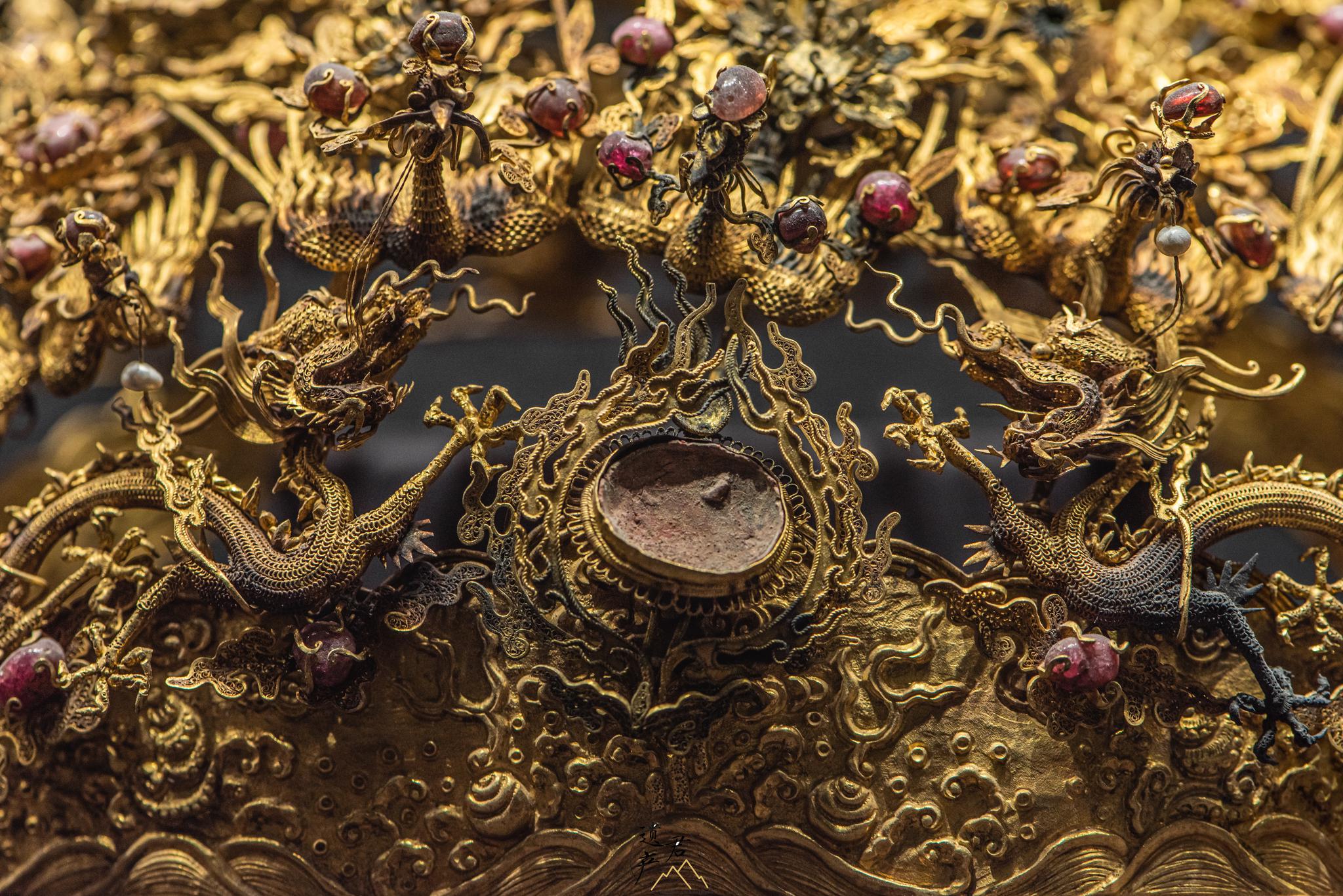 南京博物院藏· 清代"奉天诰命"金凤冠_高清图集_新浪网