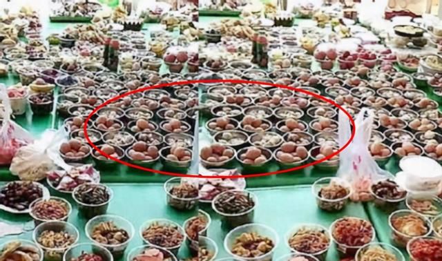 幼儿园组织百家宴,要求家长“小露一手”,不曾想百家宴变鸡蛋宴休闲区蓝鸢梦想 - Www.slyday.coM 幼儿园组织百家宴,要求家长“小露一手”,不曾想百家宴变鸡蛋宴休闲区蓝鸢梦想 - Www.slyday.coM