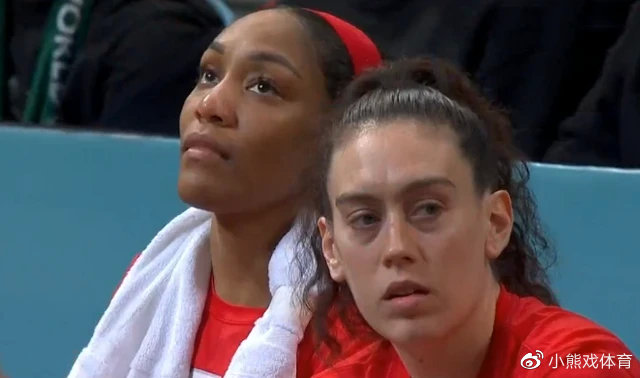 女篮世界杯罕见一球：刚过中线就扔，稳稳压哨命中，堪称女版库里休闲区蓝鸢梦想 - Www.slyday.coM