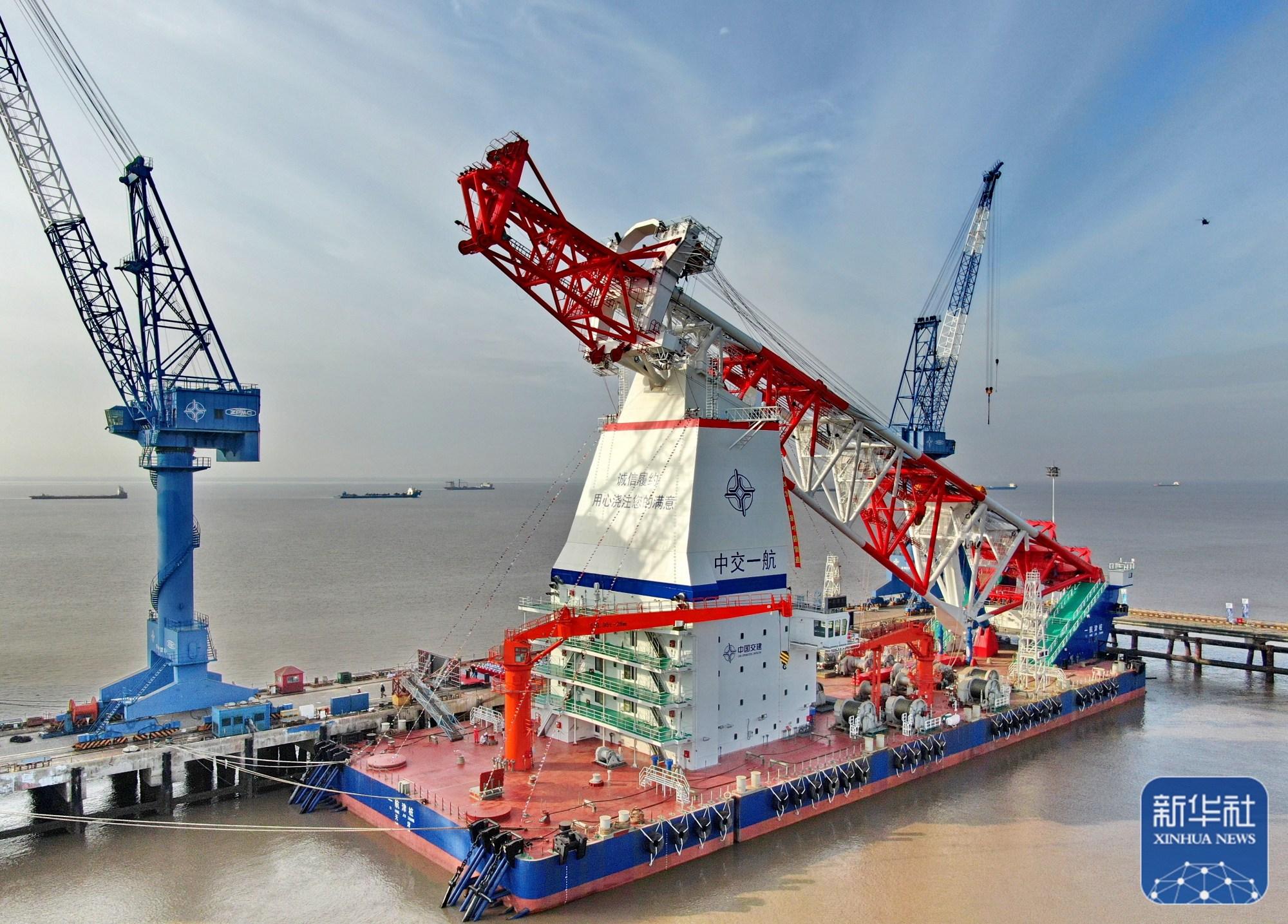 140米级打桩船在江苏启东正式交付|启东|打桩船|新华社_新浪新闻