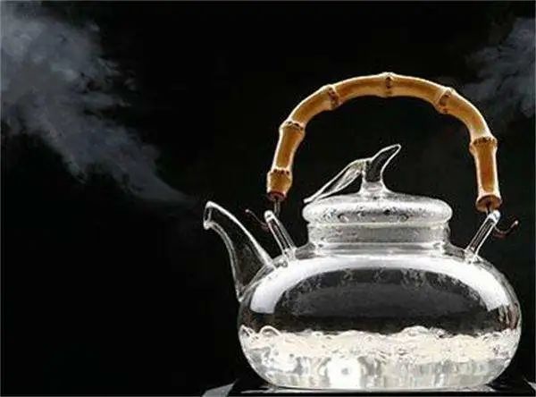 人类喝水的漫长历史，你知道多少？原来这样的水才是好水！休闲区蓝鸢梦想 - Www.slyday.coM