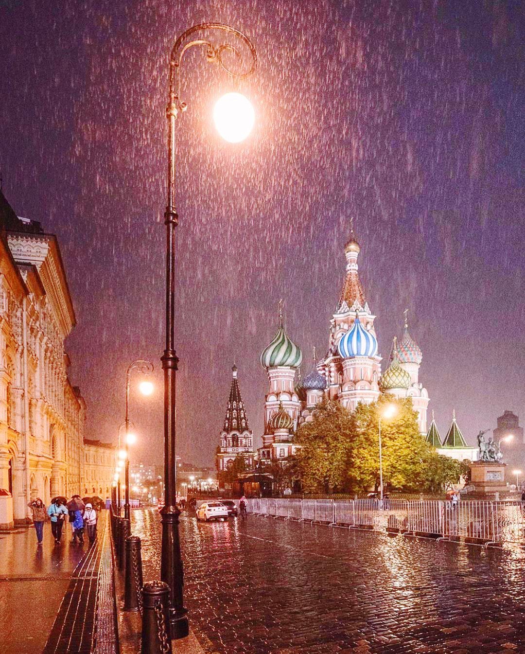 莫斯科的雨夜_高清图集_新浪网