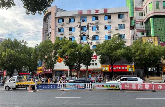 律师回应江西“16岁少年反杀案”二审：是否正当防卫系辩控焦点休闲区蓝鸢梦想 - Www.slyday.coM