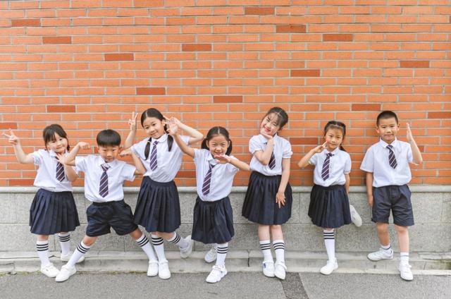 毕业季来了，一起来海湾拍出超好看的毕业照吧休闲区蓝鸢梦想 - Www.slyday.coM