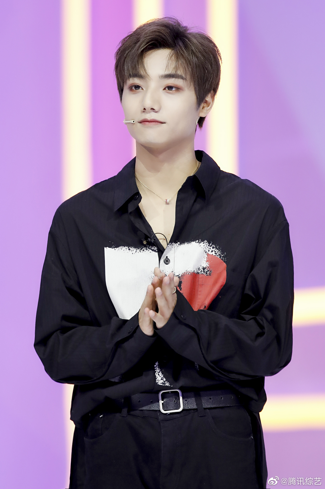 unine_李汶翰 经理人带着他的小兄弟@unine_李振宁 来啦!