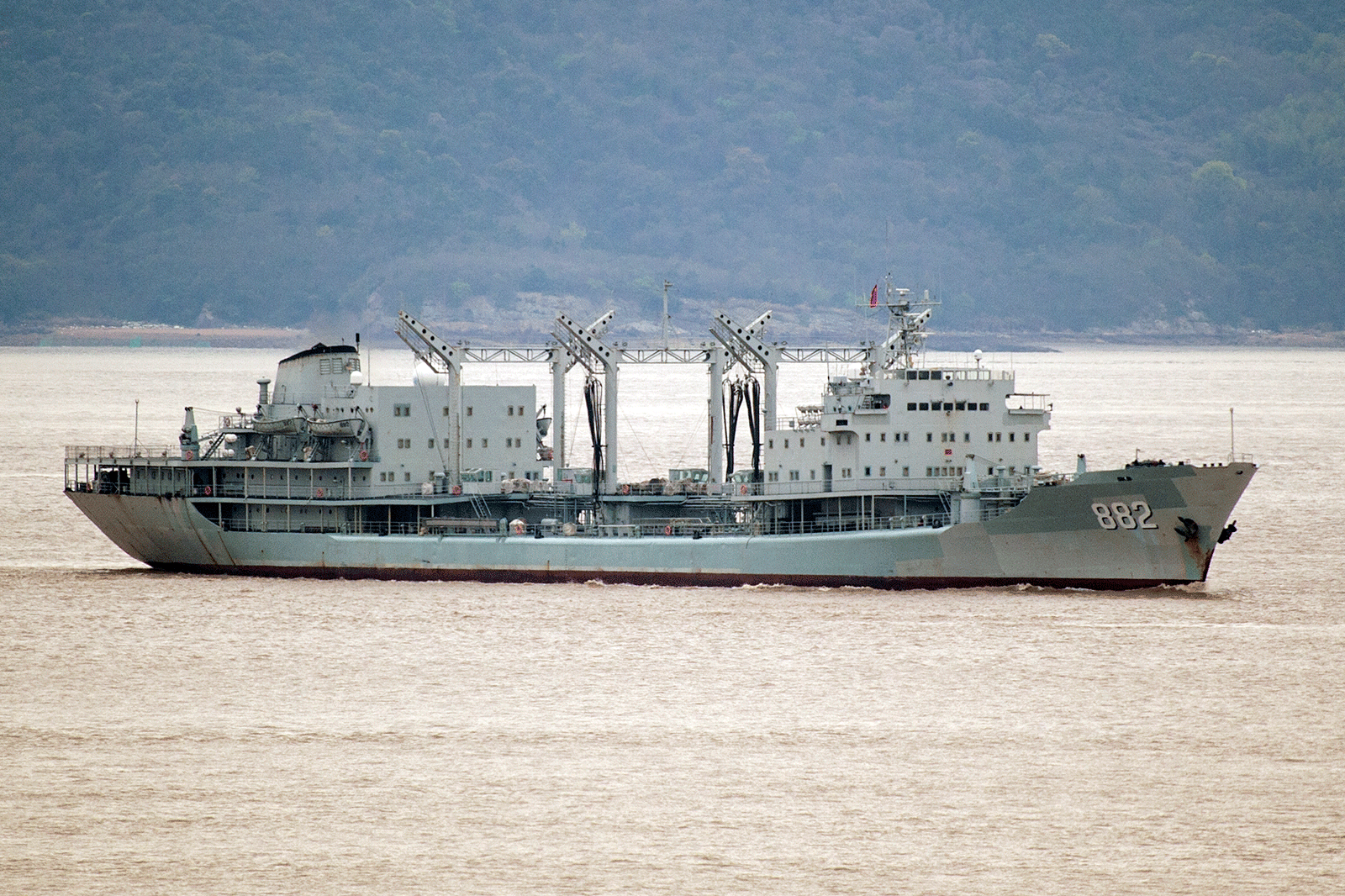 乘风破浪40载"鄱阳湖"舰在宁波退役_高清图集_新浪网