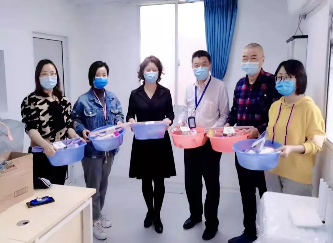 迅即响应，扎牢“网格”，上海电子信息职业技术学院守护师生健康休闲区蓝鸢梦想 - Www.slyday.coM