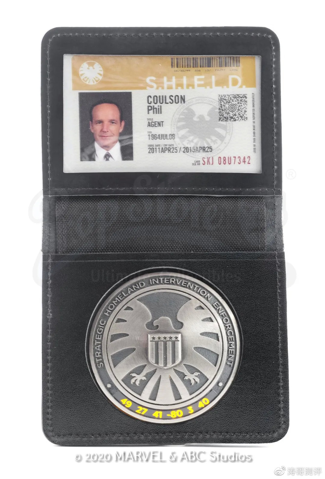 神盾局特工500多件道具要被拍卖了居然还有科尔森的证件