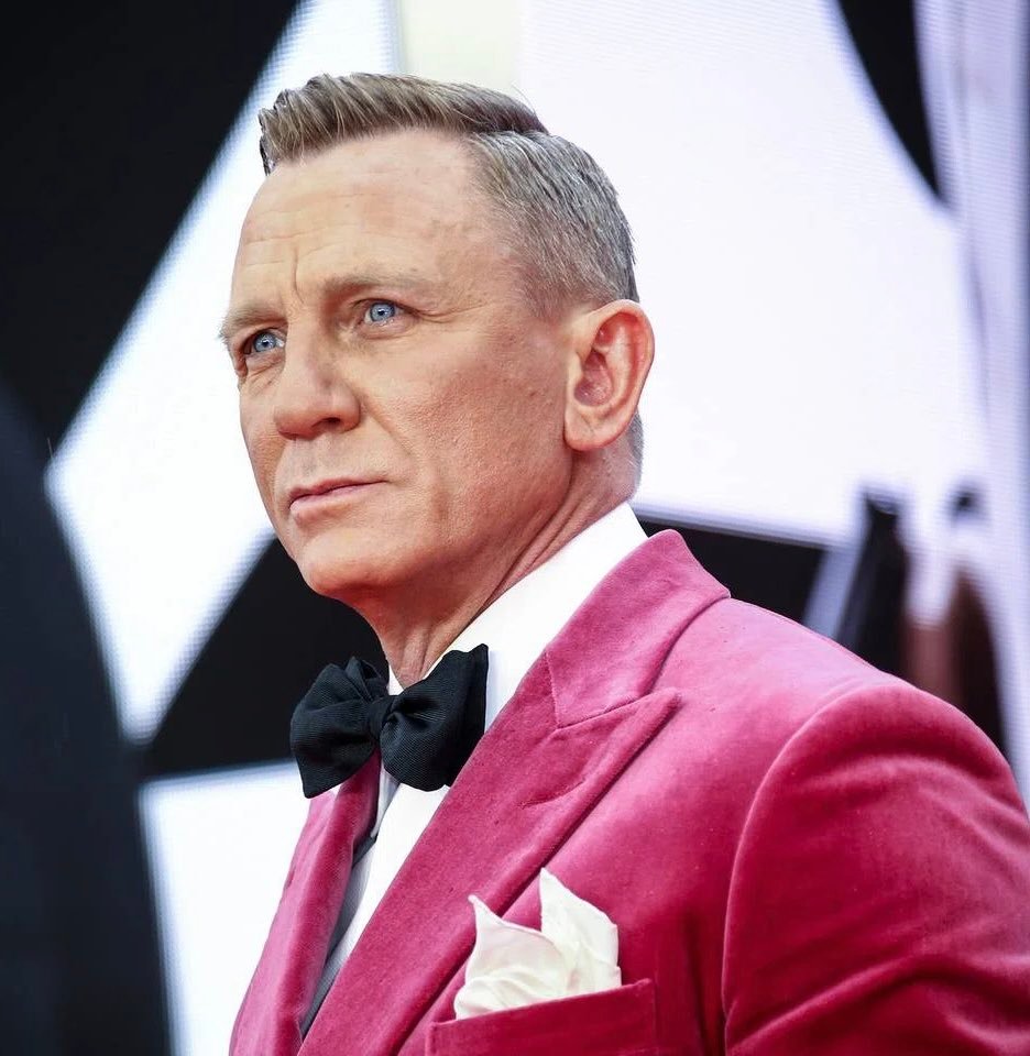 约翰卡拉辛斯基不是奇异博士2里中扮演神奇先生的首选