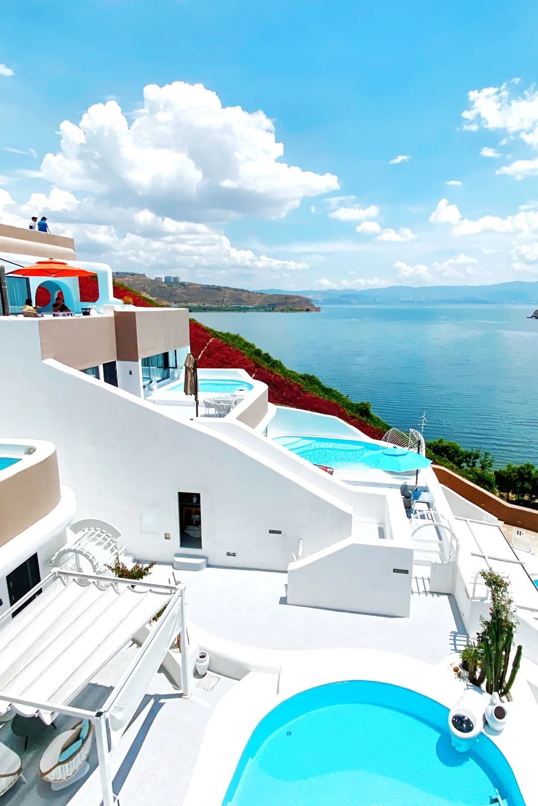 不能去希腊爱琴海的圣托里尼,那就去圣托里尼之大理分尼吧!