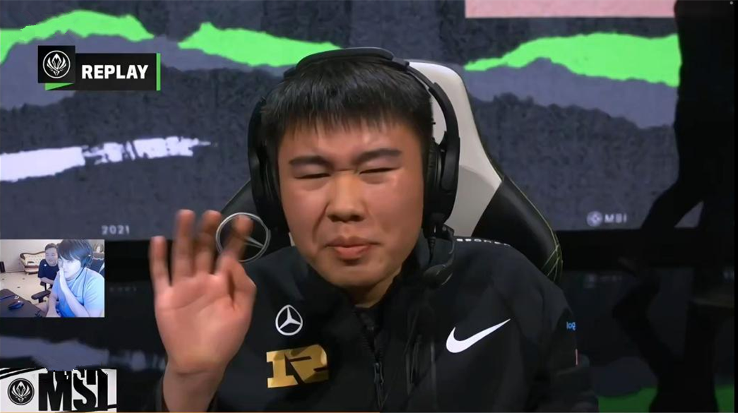 姿态复盘rng半决赛强势解释wei的肢体语言吹爆了gala