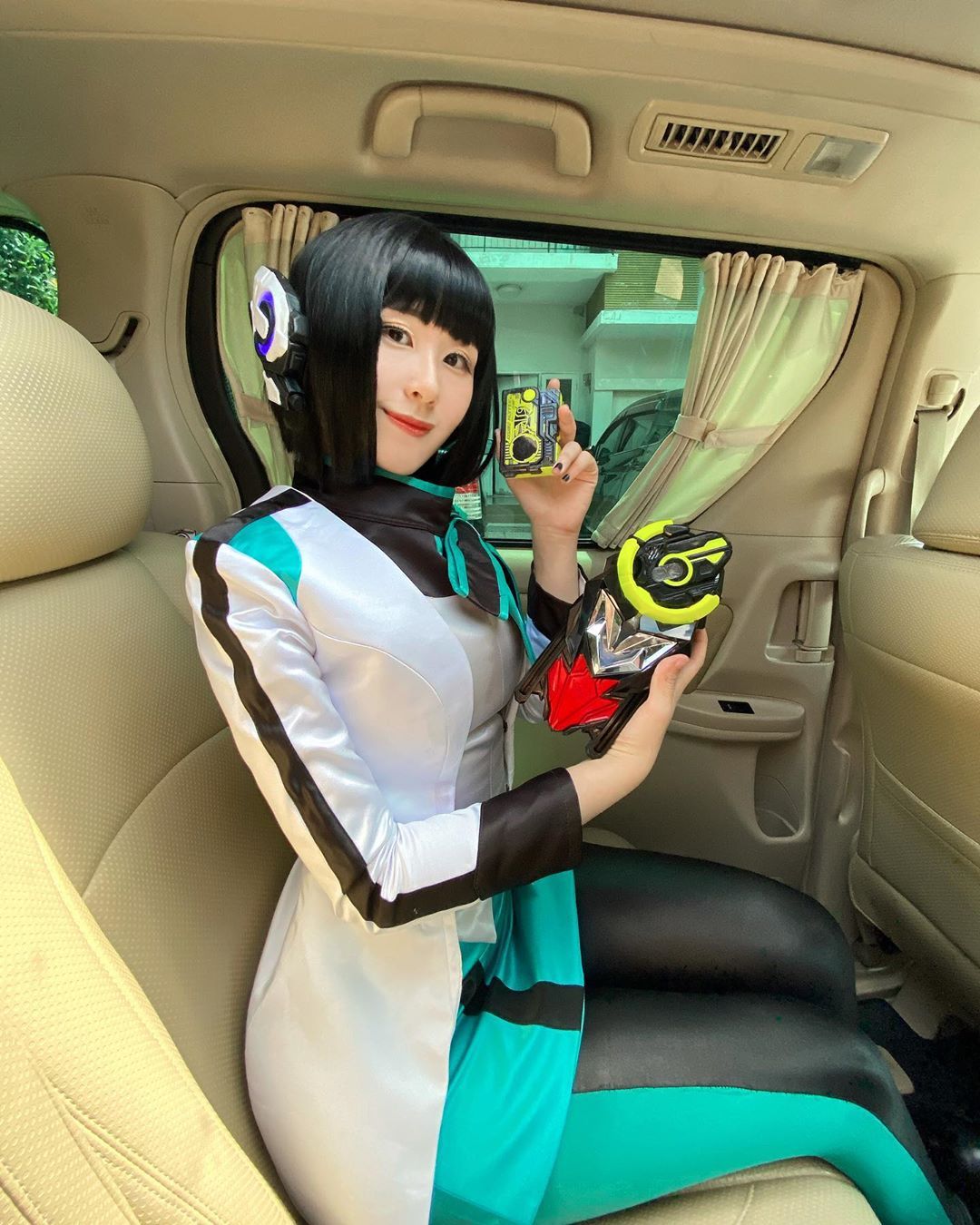 《假面骑士zero-one》伊兹 by:larissarochefort