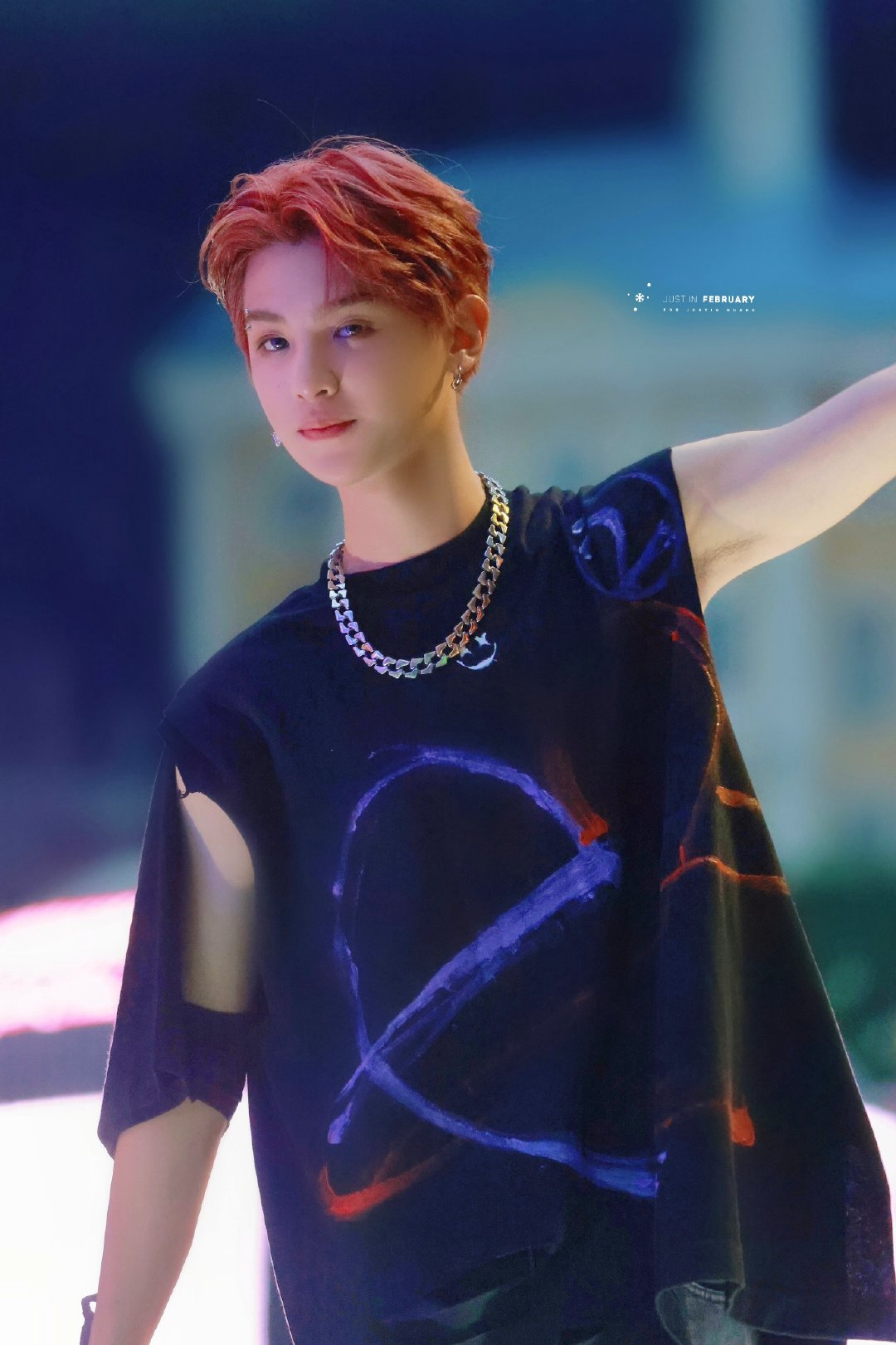 黄明昊音乐节舞台饭拍~ 天生属于舞台,太炸太燃了,氛围感绝了!