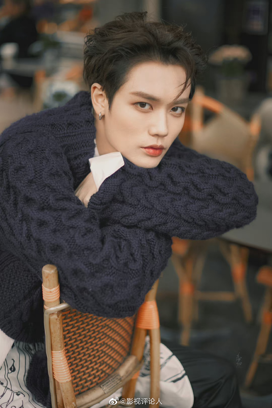 林彦俊的背头造型好a好苏!谁能不叫一声林总_高清图集_新浪网