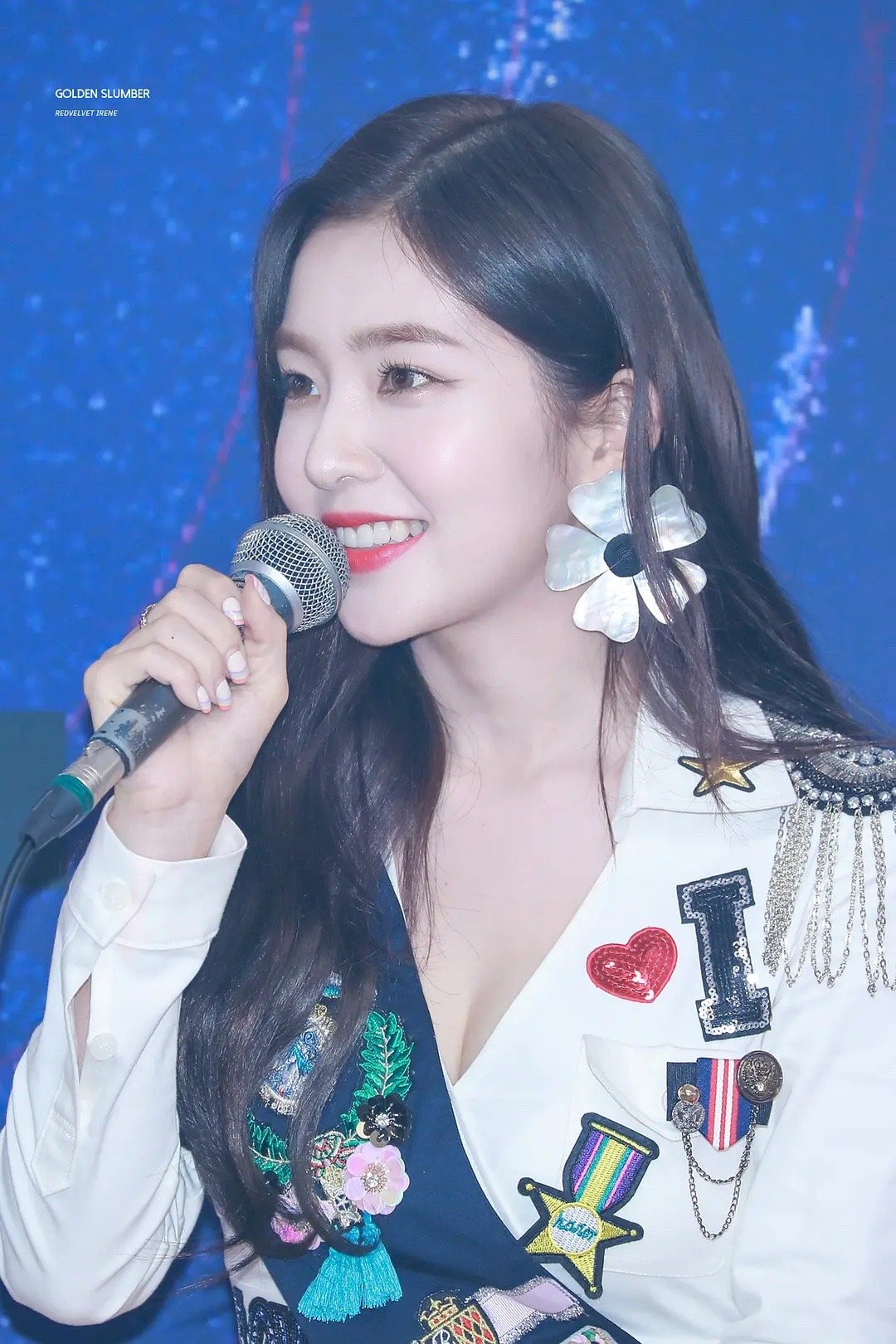 裴珠泫性感起来真的很可以__财经头条