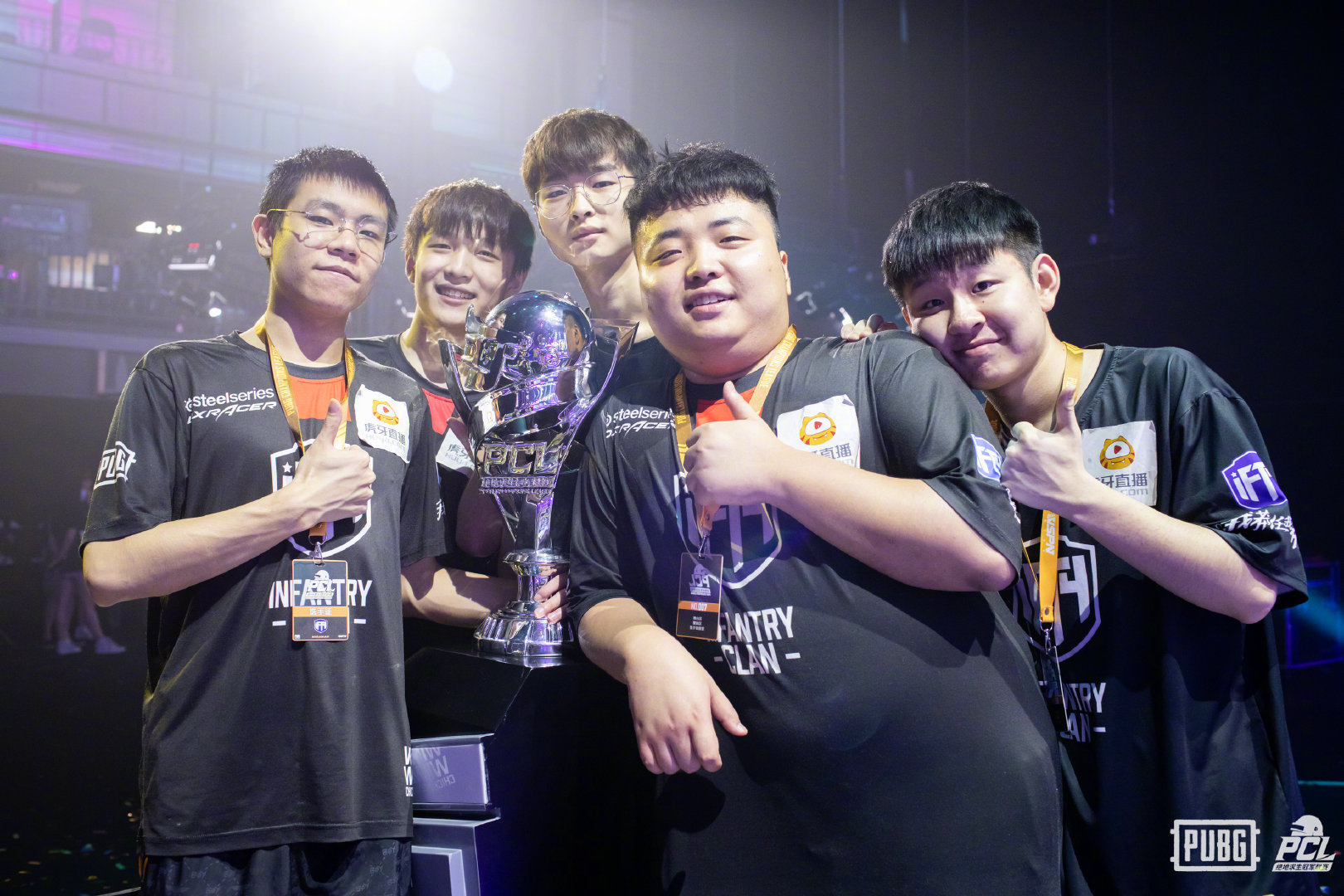 恭喜@ifty电子竞技俱乐部 成功拿下2020pcl夏季赛总冠军!