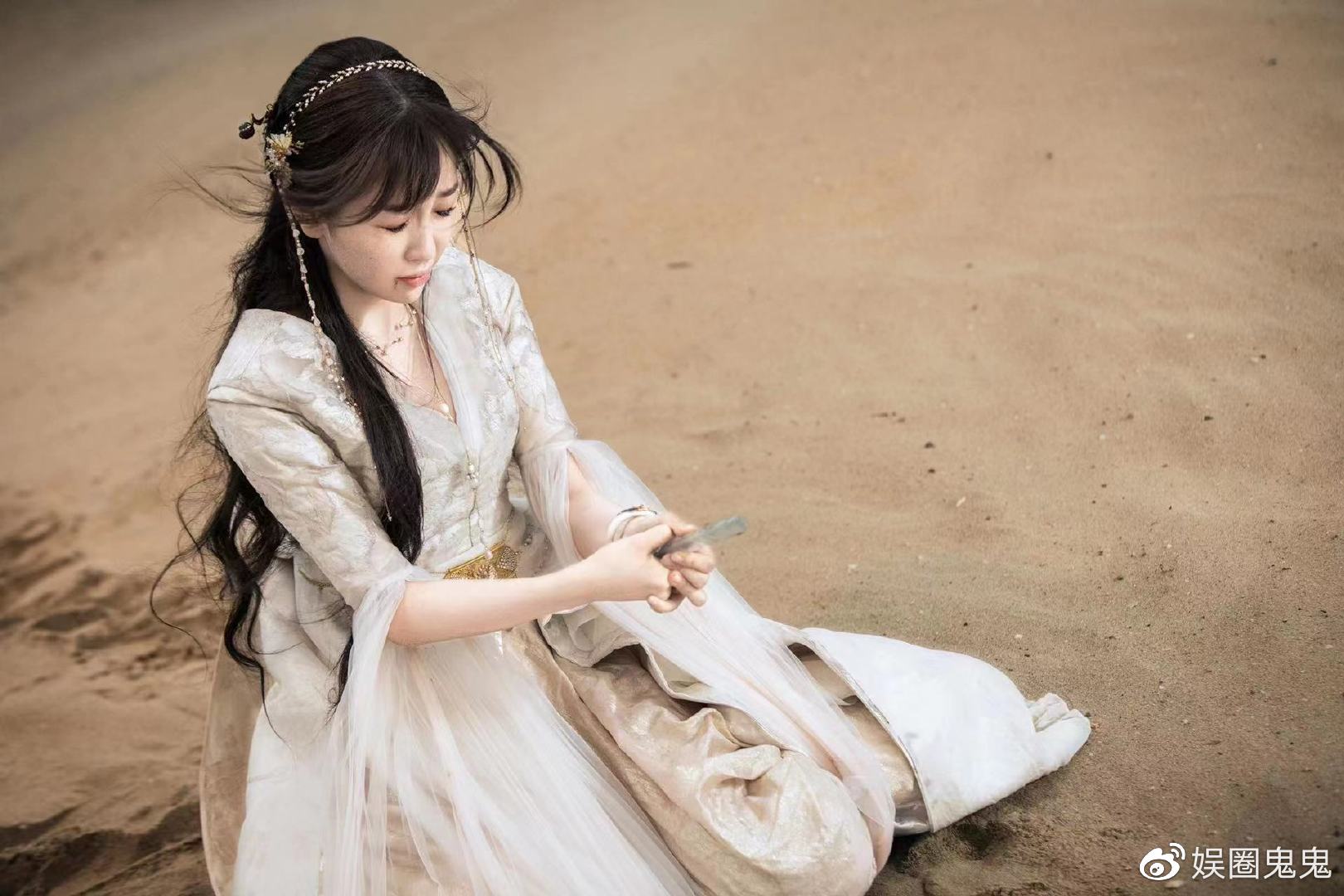 虞书欣《苍兰诀》哭戏获好评 细节演绎角色成长休闲区蓝鸢梦想 - Www.slyday.coM 虞书欣《苍兰诀》哭戏获好评 细节演绎角色成长休闲区蓝鸢梦想 - Www.slyday.coM