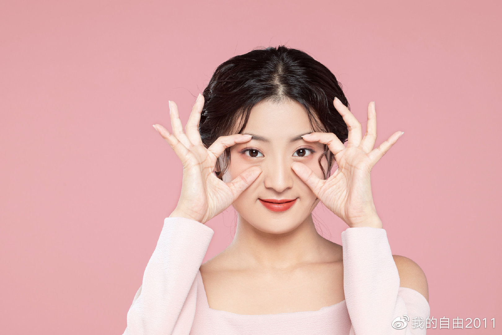 撒娇是一种智慧,更是一种信号,是女人与丈夫对话的一种艺术|撒娇|莎莎|王柯_新浪新闻