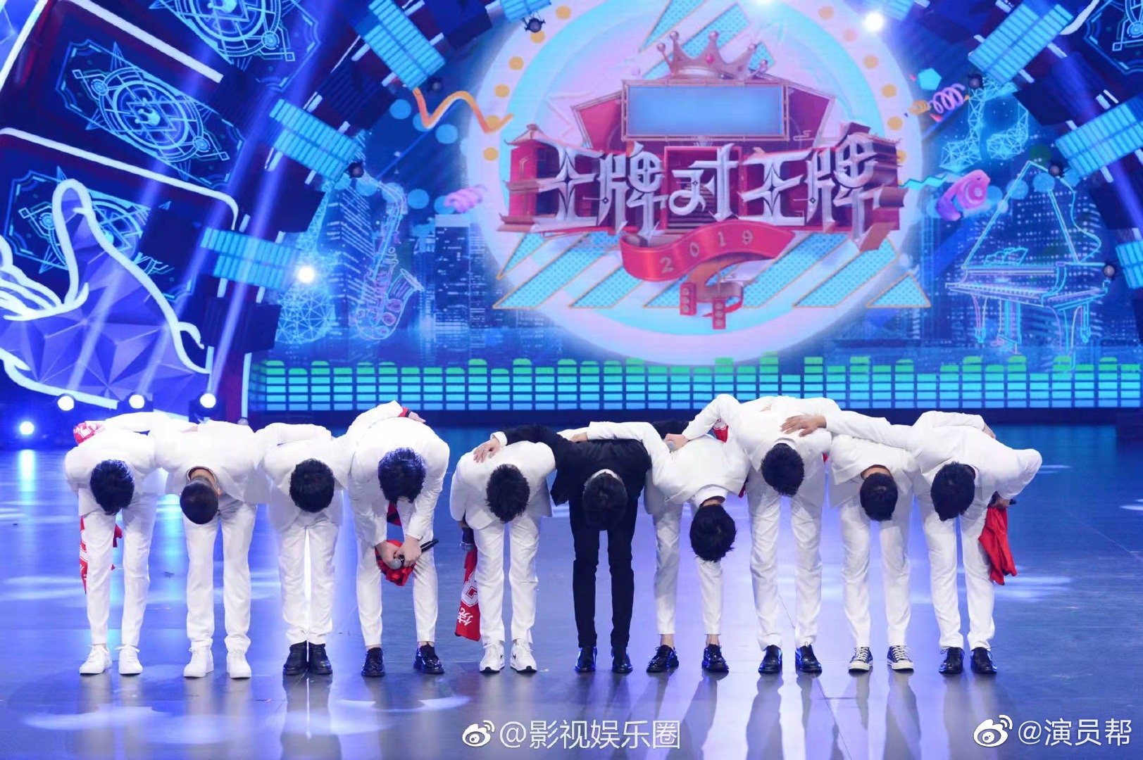 记得华晨宇和白举纲、左立居都是13届快男选手吧__财经头条