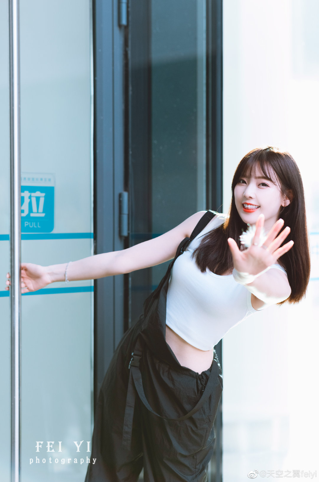车展偶遇出镜:@z春晓吖 @天空之翼feiyi_高清图集_新浪网
