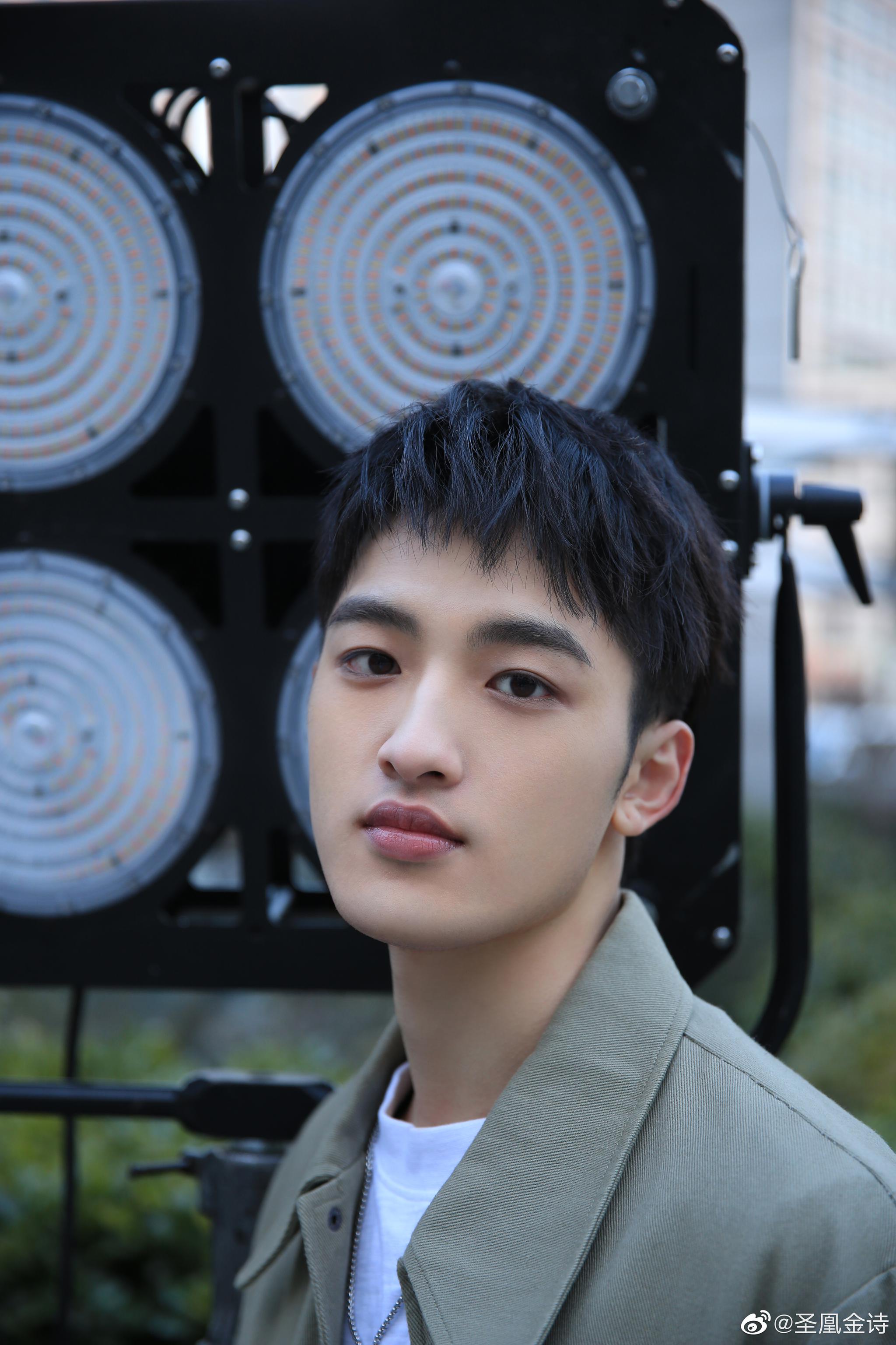 67@郭浩宇呢 饰演 青阳昊昊期待少年的你! 67