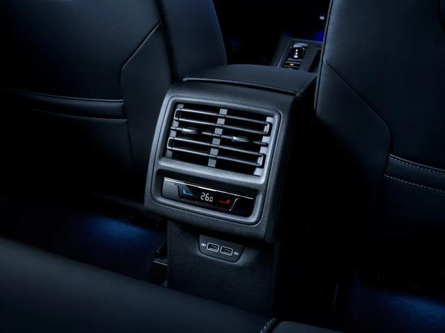 第八代高尔夫我还是曾经的那个少年