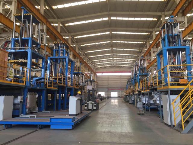 诸城市一路之隔的两家新材料公司:人才与科技锻就核心竞争力