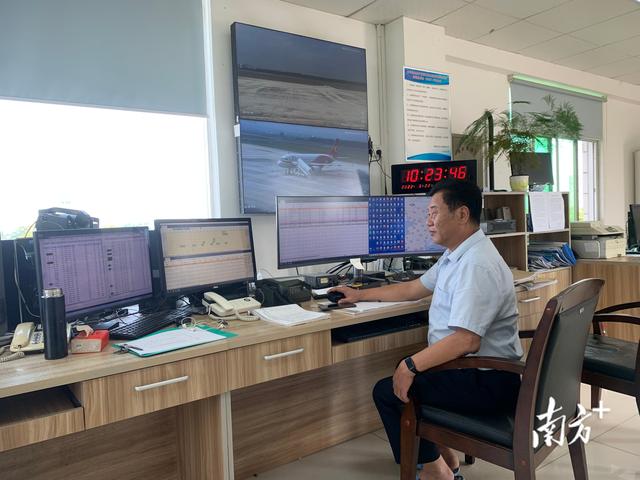 一家三代人带你回忆：湛江机场的那些年休闲区蓝鸢梦想 - Www.slyday.coM