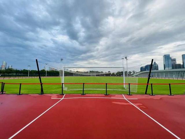 好消息!杭州奥体中心今天起对外开放!有跑友一下班赶去刷了4公里,预订攻略在这里休闲区蓝鸢梦想 - Www.slyday.coM 好消息!杭州奥体中心今天起对外开放!有跑友一下班赶去刷了4公里,预订攻略在这里休闲区蓝鸢梦想 - Www.slyday.coM