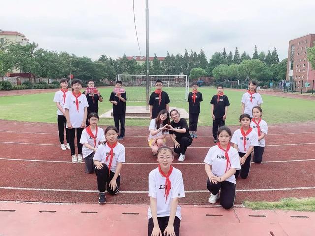 毕业季来了，一起来海湾拍出超好看的毕业照吧休闲区蓝鸢梦想 - Www.slyday.coM