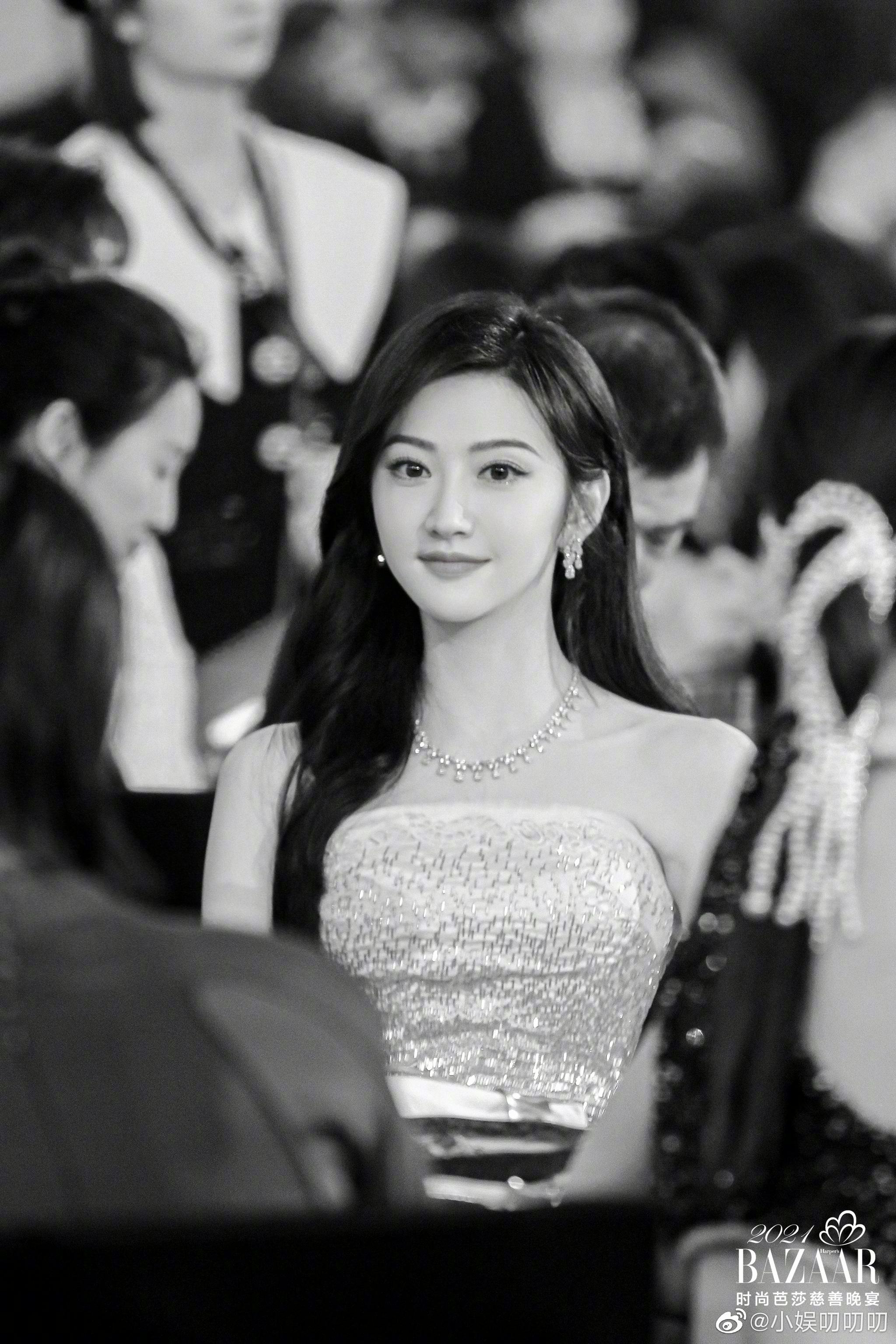 时尚芭莎晚宴图陈伟霆景甜井柏然宋茜王源杨幂杨洋angel