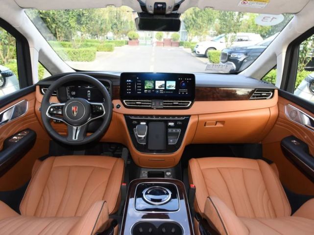 日系MPV无诚意，盯着中国大牌买，多舒服！