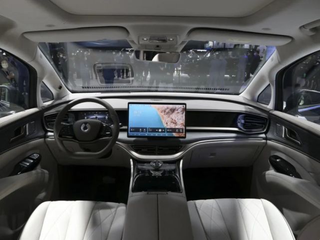 日系MPV无诚意，盯着中国大牌买，多舒服！