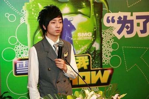 虞书欣跟他比都弱爆了