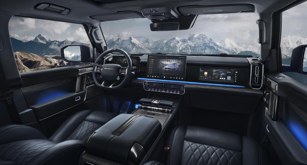 成都车展上的“猛士”，这才是硬汉专属硬派越野