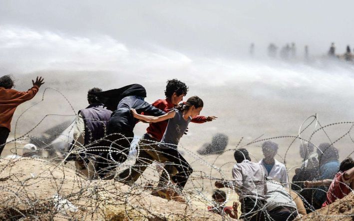 土耳其彻底撕破伪装,公然向欧盟国家开火,海上发生激烈冲突