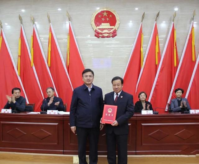 袁建东同志全票当选牡丹区检察院代理检察长休闲区蓝鸢梦想 - Www.slyday.coM