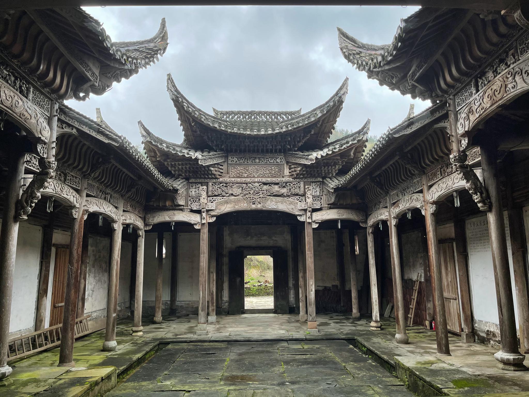 过去半个月,记录的中国乡土古建筑,每一座看似简单的木作……_高清