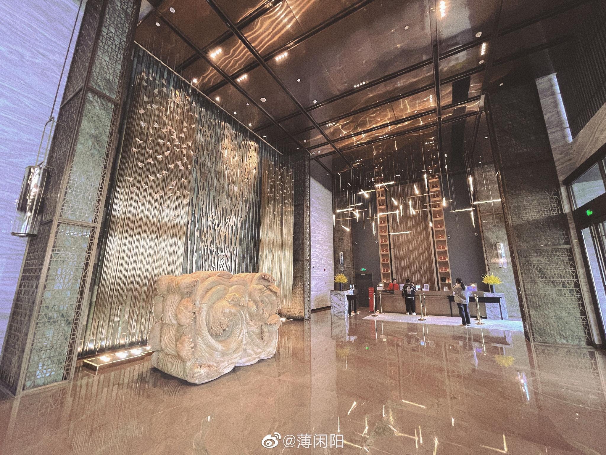 同聚华邑，搅山海景致！青岛华邑，感受不一样的高品质酒店！__财经头条