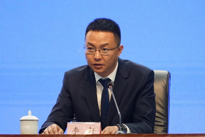 为了充分展示太谷形象,太谷区统筹推进客商邀请,贵宾接待,展会展务