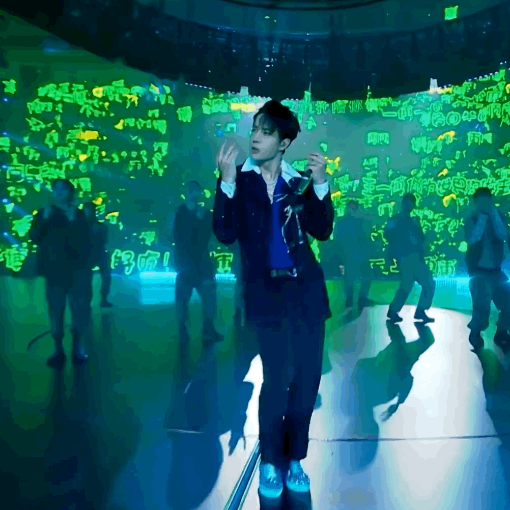 王一博这组动图我也就看了一万遍吧!