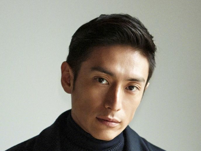 伊势谷友介 新浪网