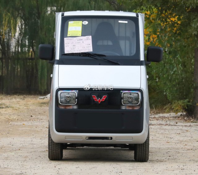 上汽通用五菱e10上市,三轮车市场迎来冲击,是否值得购买?-新浪汽车
