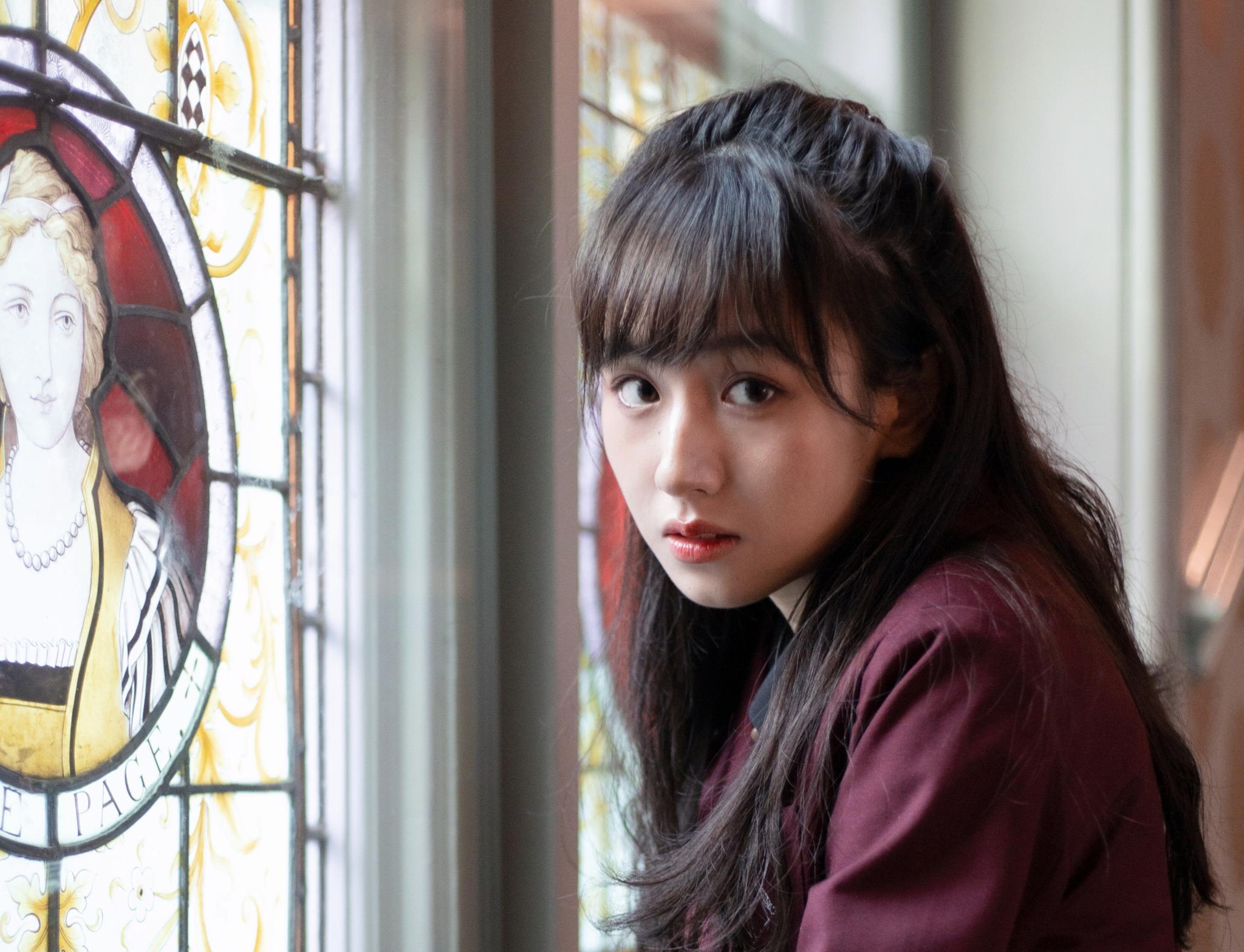 顾林英国纽克斯尔大学金融会计专业99年身高157cm体重42kg喜欢拍