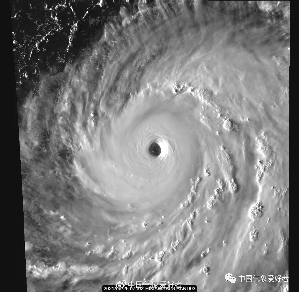 超强台风蒲公英正在击垮副高 我国的高温和暴雨先减弱 再加强 中国 新浪新闻