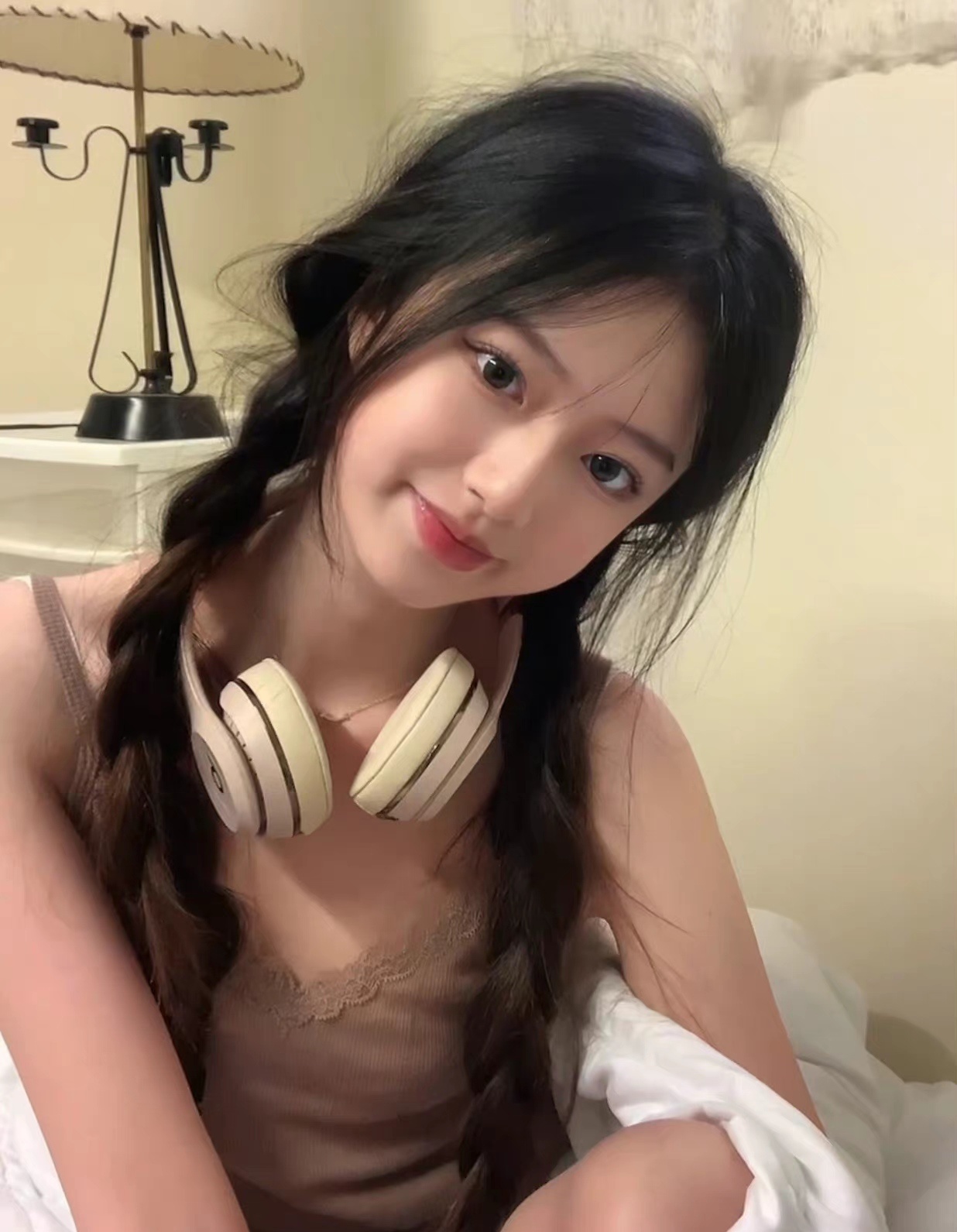 双下巴真可爱 出生于2004年10月25日,天蝎座小姐姐 67@双下巴真